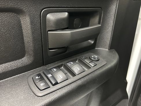 Used 2022 RAM 3500 Tradesman w/ Chrome Appearance Group image 25