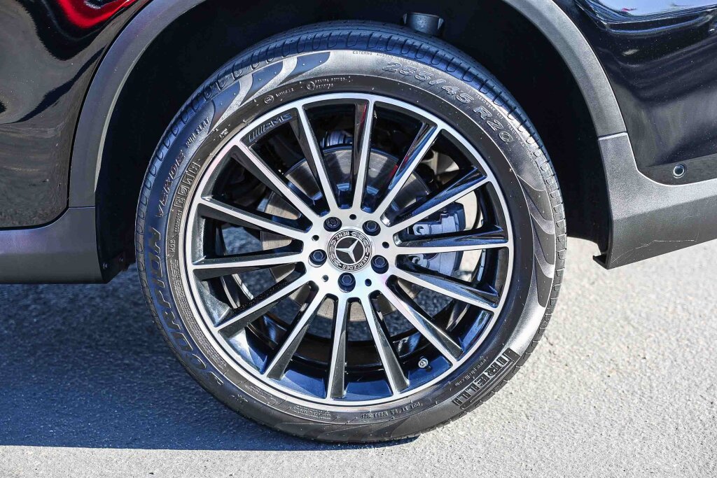 Used 2022 Mercedes-Benz GLC 300 4MATIC image 24