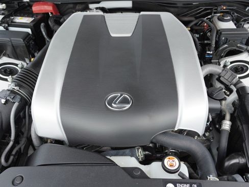 Certified 2025 Lexus IS 350 F Sport RWD image 33