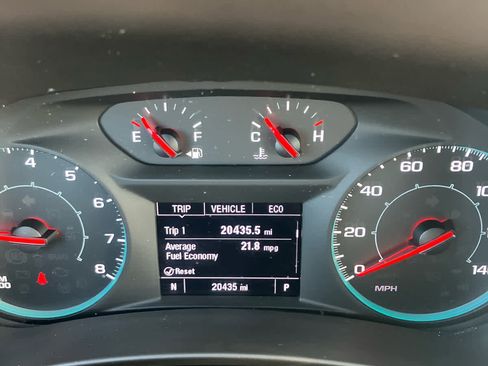 Used 2023 Chevrolet Equinox LS image 14