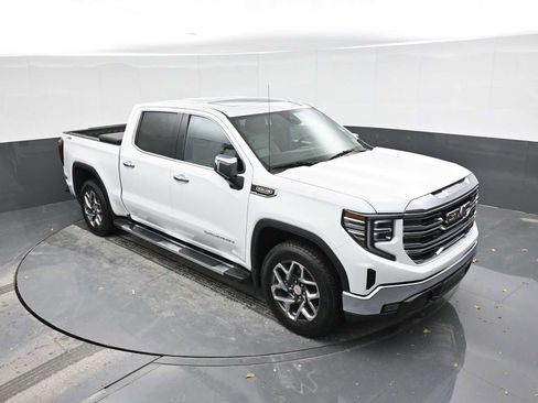 Used 2023 GMC Sierra 1500 SLT w/ SLT Premium Package image 33