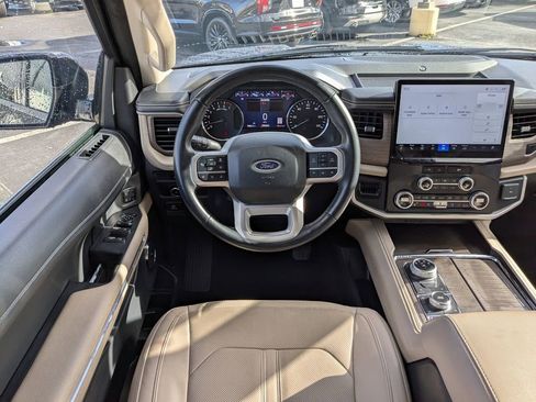 Used 2024 Ford Expedition Max Limited image 19
