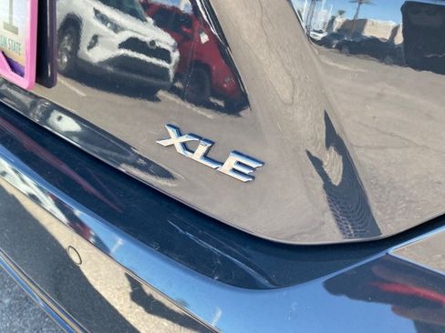 Used 2025 Toyota Camry XLE w/ Premium Plus Package FWD image 15
