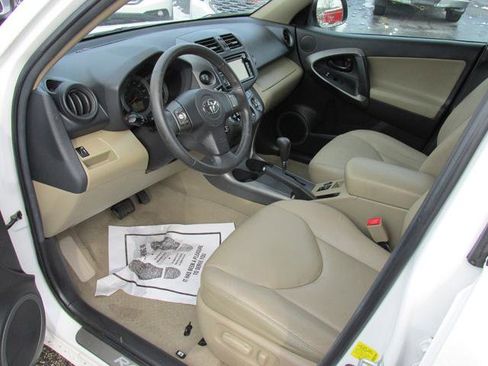 Used 2012 Toyota RAV4 Limited image 9