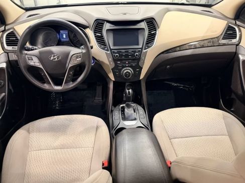 Used 2018 Hyundai Santa Fe Sport w/ 2.4L Value Package 02 FWD image 39