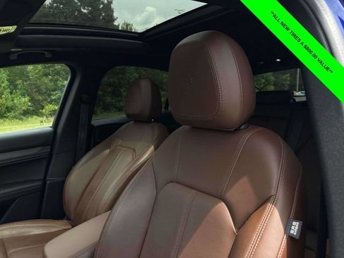 Used 2023 Alfa Romeo Stelvio Ti AWD/4WD image 6