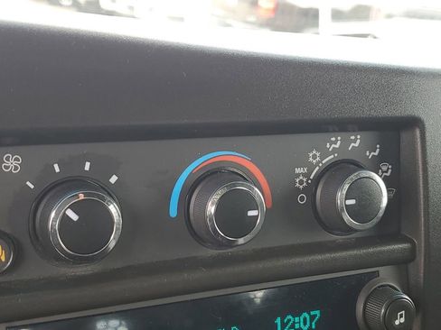 Used 2024 Chevrolet Express 2500 w/ Driver Convenience Package image 12