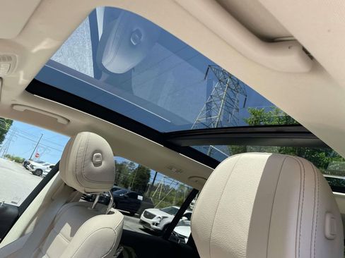 Used 2024 Mercedes-Benz GLS 450 4MATIC image 21