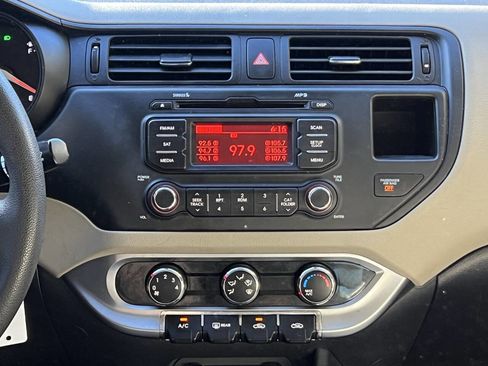 Used 2013 Kia Rio LX w/ PWR Pkg image 18