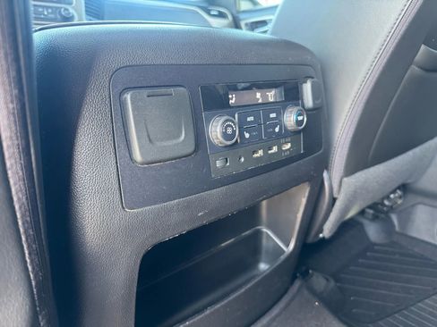 Used 2018 GMC Yukon XL Denali w/ Open Road Package image 34