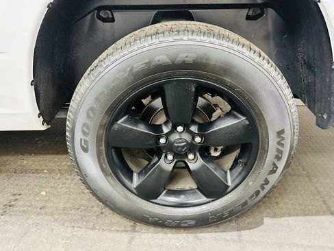 Used 2019 RAM 1500 Express w/ Express Value Package image 7