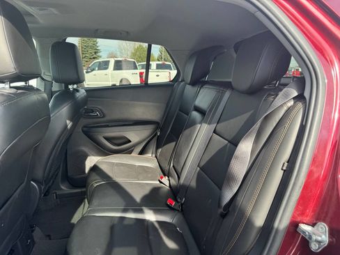 Used 2017 Chevrolet Trax Premier image 12