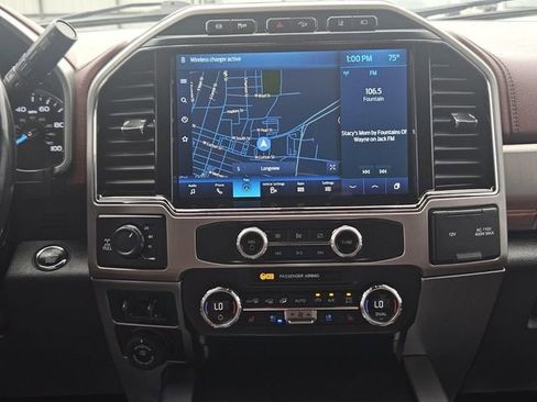Used 2022 Ford F350 Platinum image 17