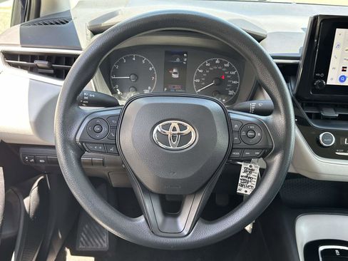 Used 2024 Toyota Corolla LE FWD image 15