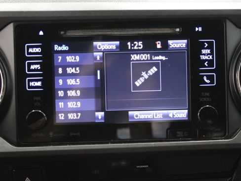 Used 2017 Toyota Tacoma TRD Sport w/ Tow Package RWD image 19