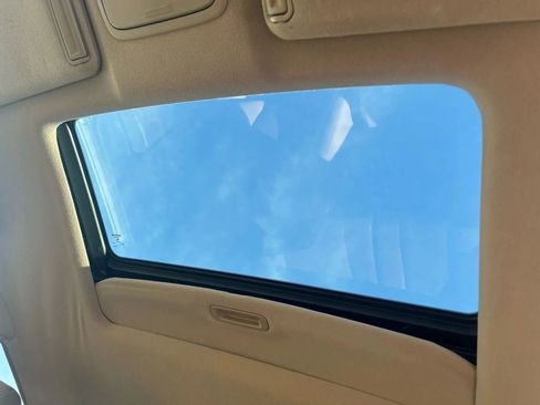 Used 2005 Honda Pilot EX-L image 16