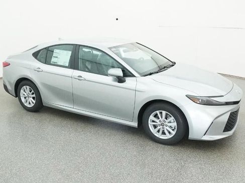 New 2026 Toyota Camry LE image 12