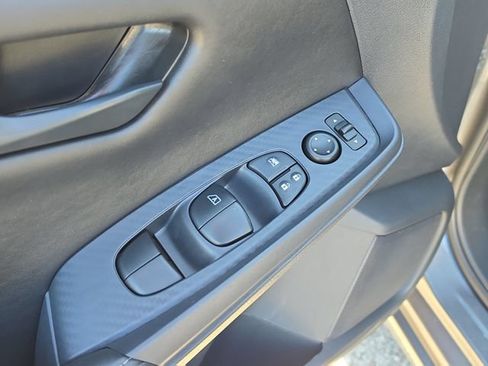 Certified 2025 Nissan Sentra S FWD image 19