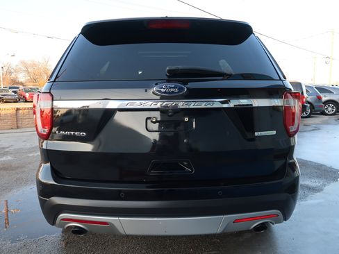 Used 2017 Ford Explorer Limited w/ Equipment Group 301A image 10
