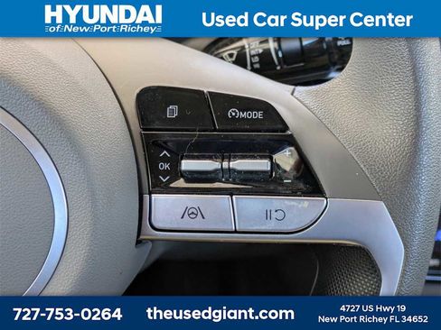 Used 2023 Hyundai Elantra SEL w/ Preferred Accessory Package image 25