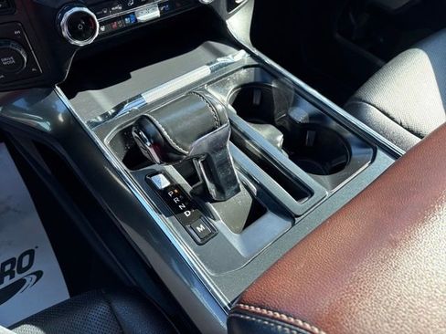 Used 2022 Ford F150 Lariat w/ Equipment Group 502A High image 21