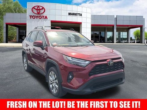 Used 2025 Toyota RAV4 XLE Premium FWD image 1