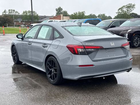 Used 2025 Honda Civic Sport image 25