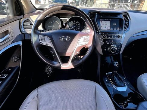Used 2017 Hyundai Santa Fe Sport image 7