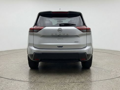 Used 2025 Nissan Rogue SV image 7