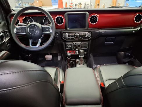 Used 2023 Jeep Gladiator Rubicon w/ Trailer Tow Package image 15