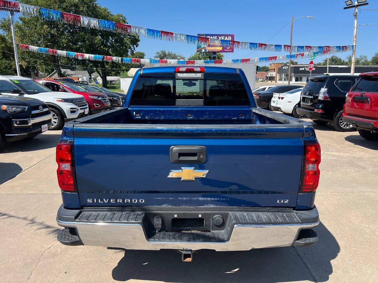 Used 2015 Chevrolet Silverado 1500 LTZ AWD/4WD image 7
