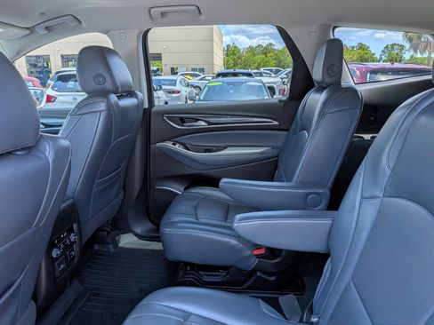 Used 2018 Buick Enclave Premium FWD image 15