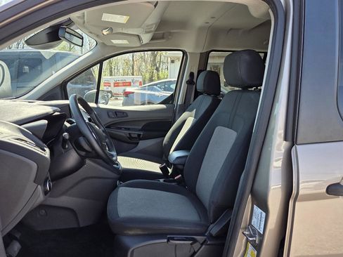 Used 2021 Ford Transit Connect XL image 9