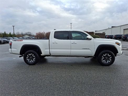Certified 2023 Toyota Tacoma TRD Off-Road image 7