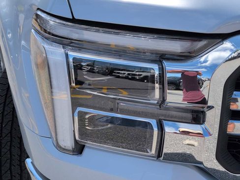 New 2025 Ford F150 Lariat w/ Equipment Group 502A High image 14