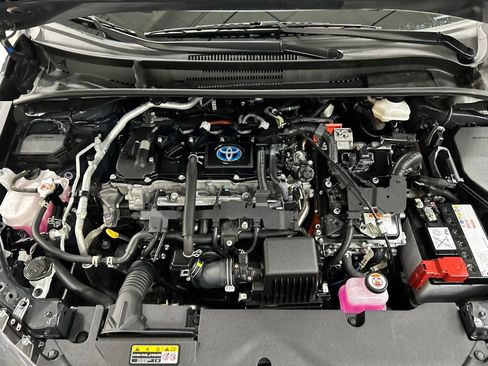 Used 2023 Toyota Corolla LE w/ LE Convenience Package FWD image 24