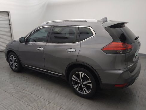 Used 2017 Nissan Rogue SL w/ SL Premium Package FWD image 3