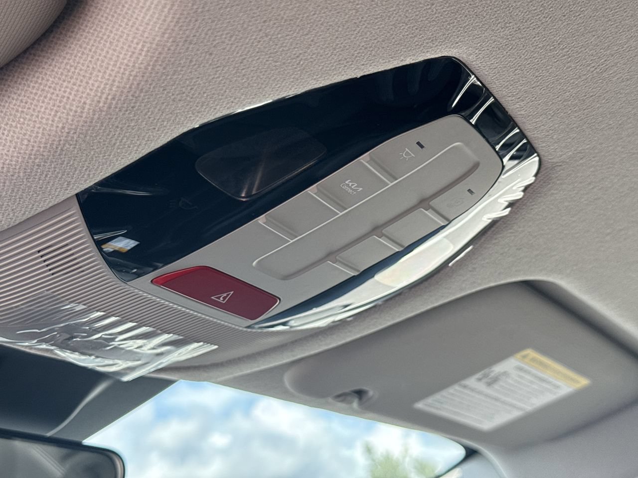 New 2026 Kia K4 FWD image 19