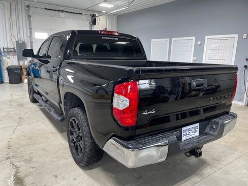 Used 2020 Toyota Tundra SR5 w/ SR5 Upgrade Package image 5