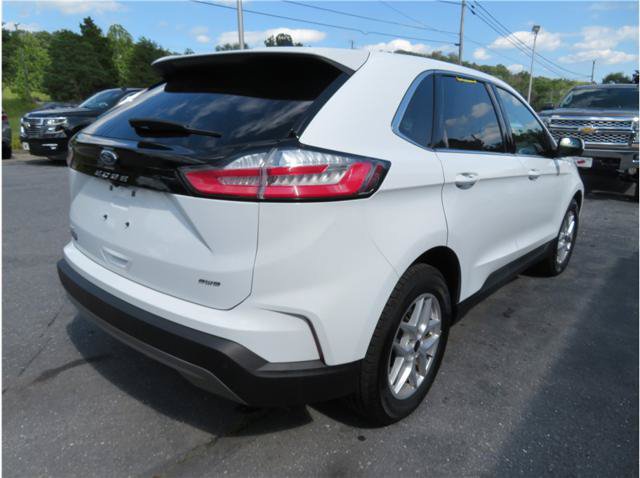 Used 2024 Ford Edge SEL AWD/4WD image 2