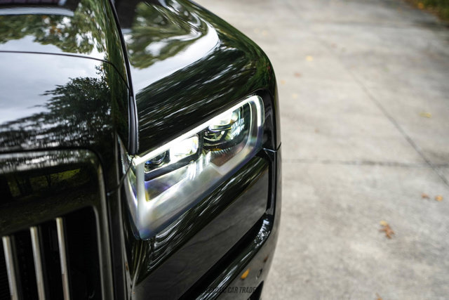 Used 2021 Rolls-Royce Cullinan Black Badge AWD/4WD image 98