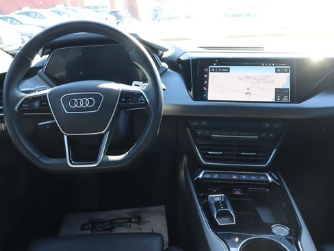 Used 2022 Audi e-tron GT Prestige w/ Prestige Package AWD/4WD image 12