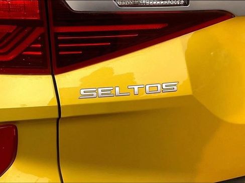 Used 2023 Kia Seltos Nightfall Edition AWD/4WD image 8