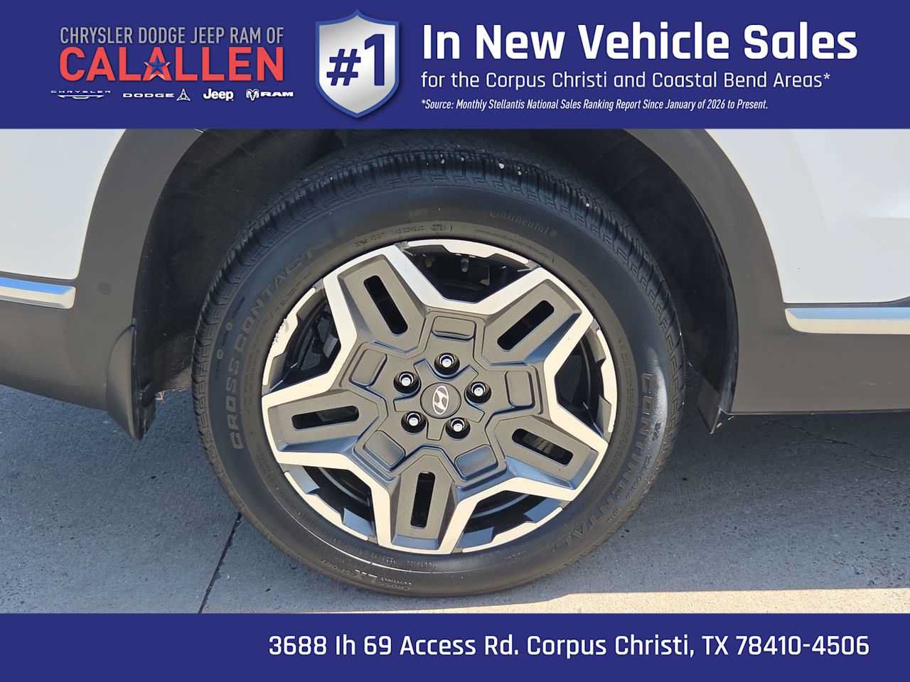 Used 2023 Hyundai Santa Fe Limited AWD/4WD image 16
