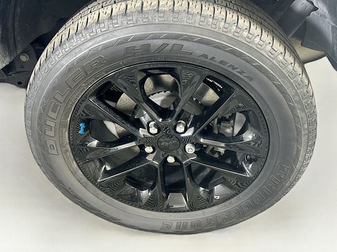 Used 2022 Jeep Wrangler Sahara w/ Cold Weather Group image 11