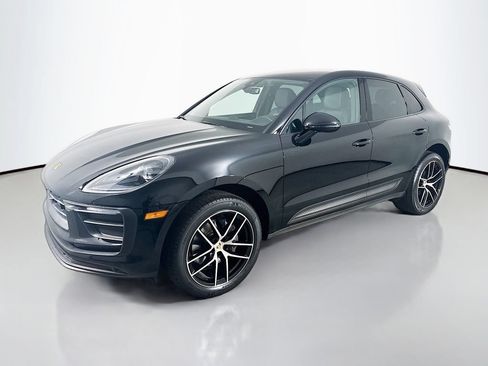 Certified 2023 Porsche Macan AWD/4WD image 1