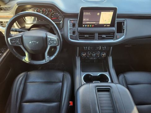 Used 2021 Chevrolet Tahoe Z71 w/ Luxury Package image 31