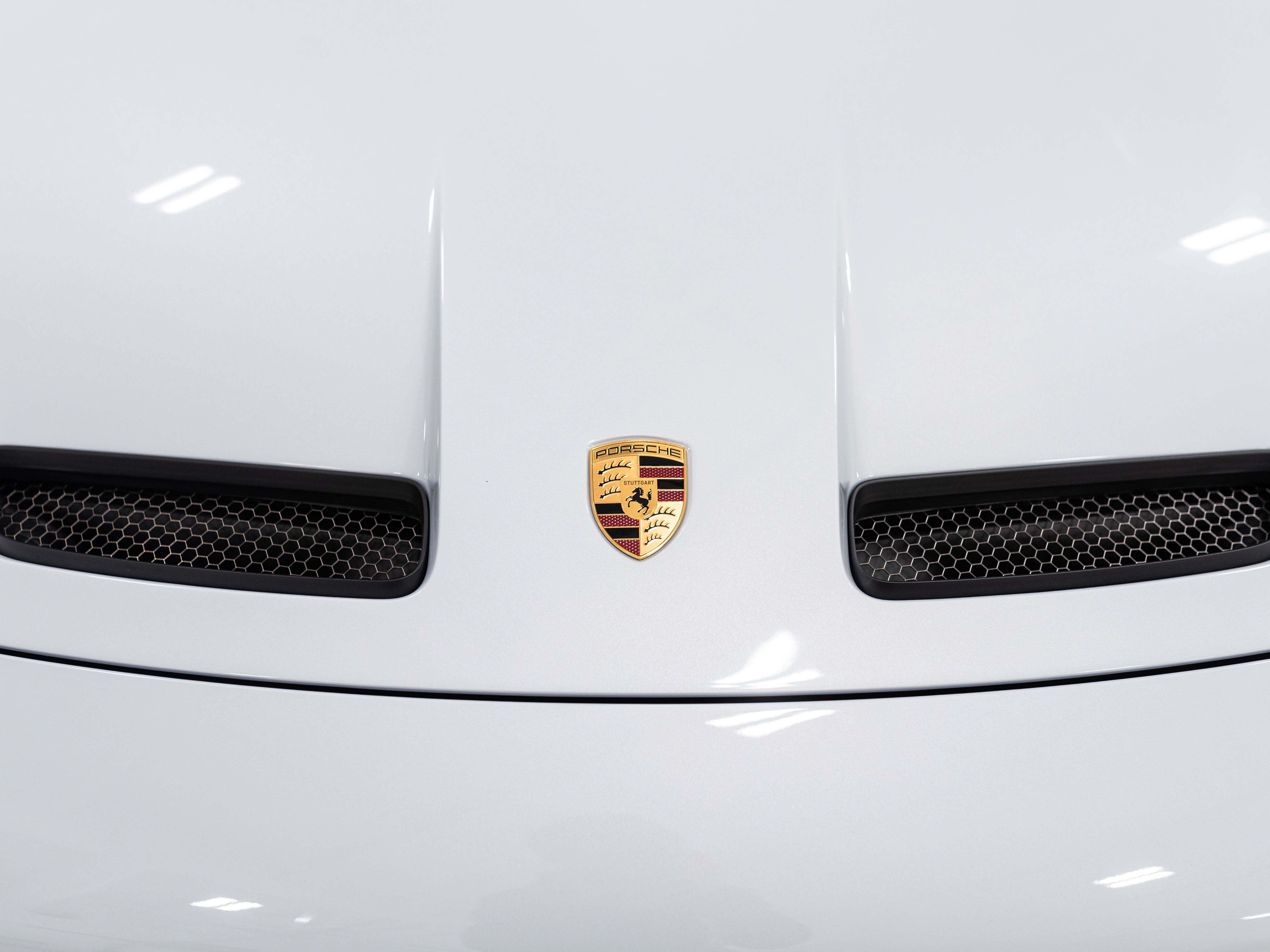 Used 2026 Porsche 911 GT3 RWD image 2
