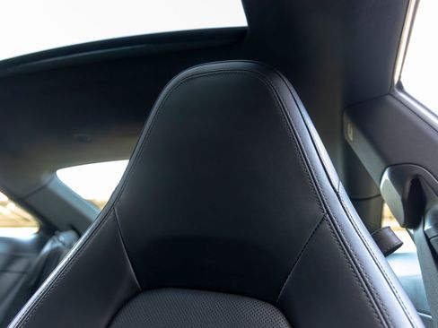 Certified 2024 Porsche 911 Carrera 4S w/ Premium Package image 27