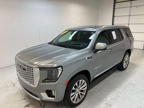 Used 2024 GMC Yukon Denali w/ Denali Reserve Package AWD/4WD image 6